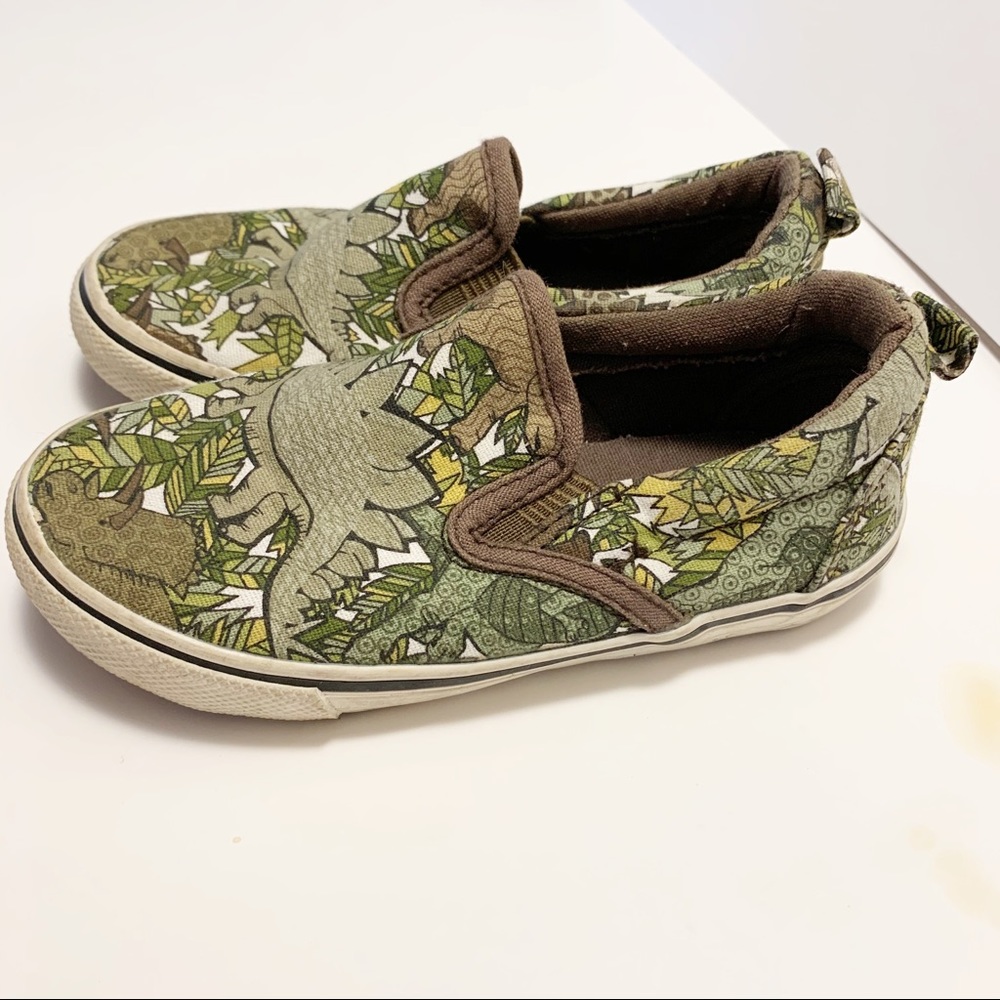 Dino slide on shoes for boys size 9